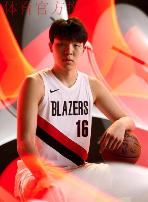 至少三队点名要人！开拓者主帅拒绝交易杨瀚森，克林根陪战G联赛